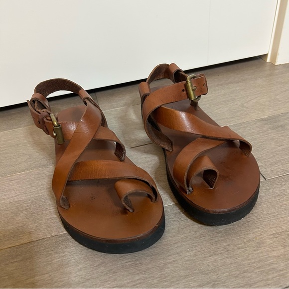 REAL LEATHER BROWN STRAPPY SANDAL WITH ADJUSTABLE STRAP SIZE 6 FROM COSTA RICA - Picture 3 of 14
